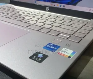 New Laptop HP Pavilion 14 16GB Intel Core i7 SSD 512GB