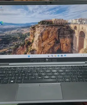 New Laptop HP ZBook 14 16GB Intel Core i7 SSD 512GB