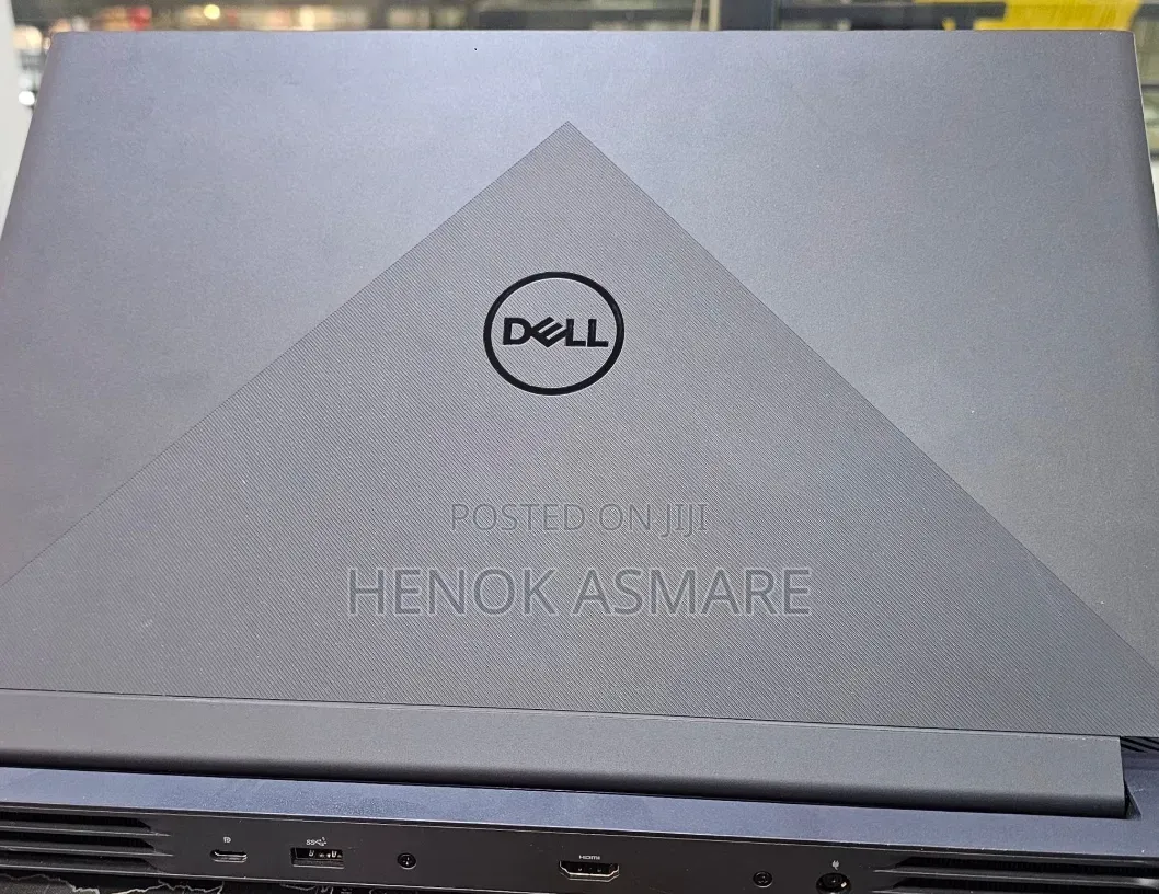 New Laptop Dell G15 5520 16GB Intel Core i7 SSD 512GB