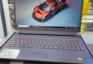 New Laptop Dell G15 5520 16GB Intel Core i7 SSD 512GB