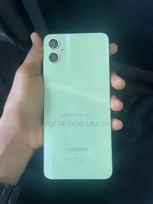 Samsung Galaxy A05 64 GB Green