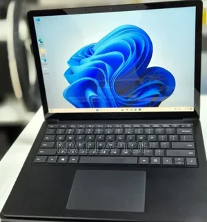 New Laptop Microsoft Surface Laptop 3 16GB Intel Core i7 SSD 256GB