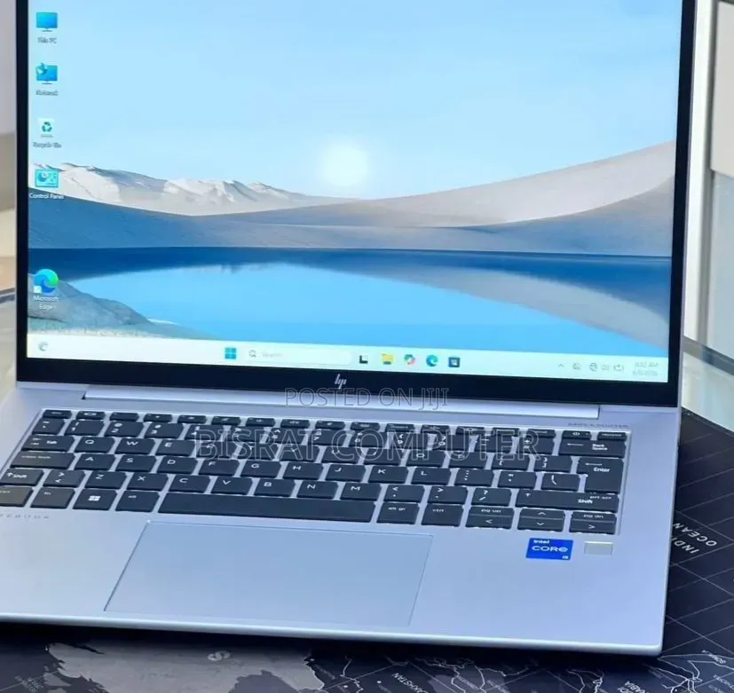 New Laptop HP EliteBook 840 10 16GB Intel Core i5 SSD 1T