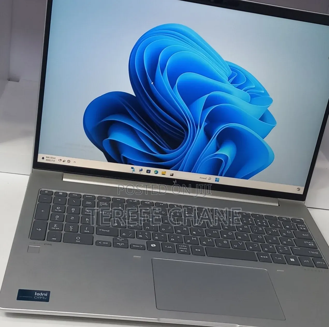 New Laptop HP EliteBook 660 G11 16GB Intel Core Ultra 7 SSD 512GB