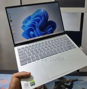 New Laptop Dell Inspiron 15 16GB Intel Core i7 SSD 512GB