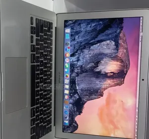 New Laptop Apple MacBook 2017 16GB Intel Core i7 SSD 512GB