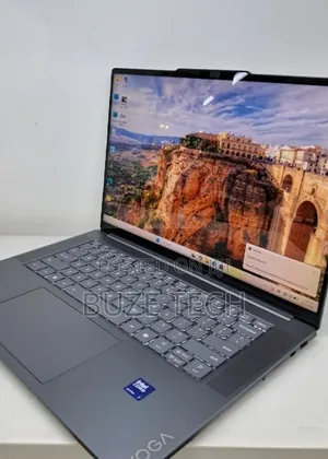 New Laptop Lenovo 32GB Intel Core Ultra 7 SSD 512GB