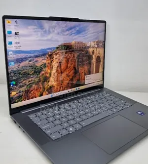 New Laptop Lenovo ThinkPad Yoga 370 16GB Intel Core Ultra 5 SSD 512GB