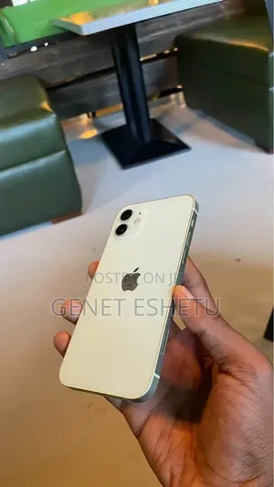 Apple iPhone 12 128 GB White
