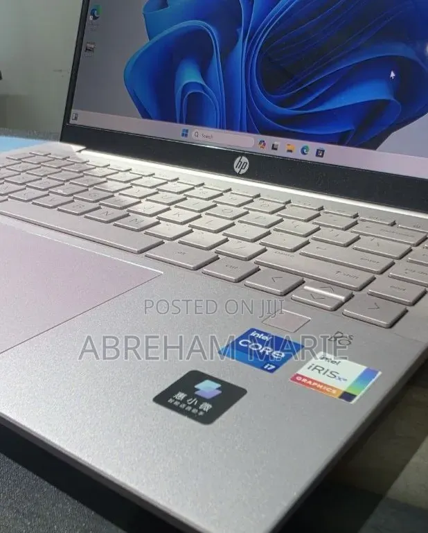 New Laptop HP Pavilion 14 16GB Intel Core i7 SSD 512GB