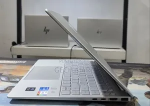 New Laptop HP Pavilion 15 16GB Intel Core i5 SSD 1T