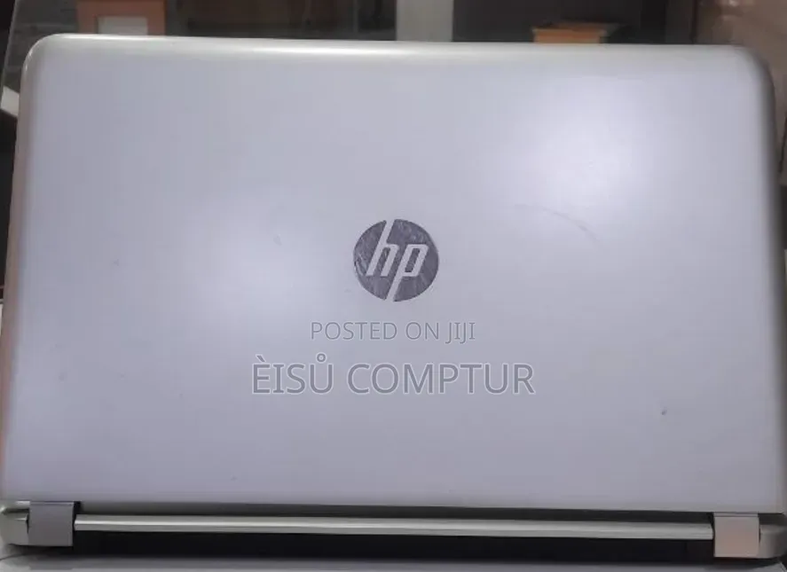 New Laptop HP Pavilion 15 8GB Intel Core i5 SSD 1T