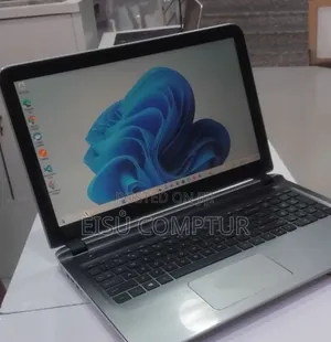 New Laptop HP Pavilion 15 8GB Intel Core i5 SSD 1T