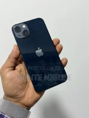 New Apple iPhone 13 128 GB Black
