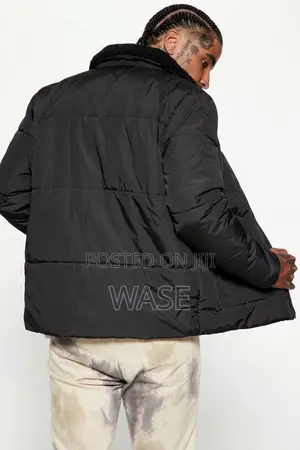 Fashion Nova Winter's Calling Sherpa Collared Puffer Jacket - Black