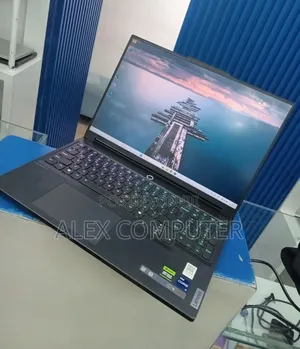 New Laptop Lenovo Legion 7 16GB Intel Core i9 SSD 1T