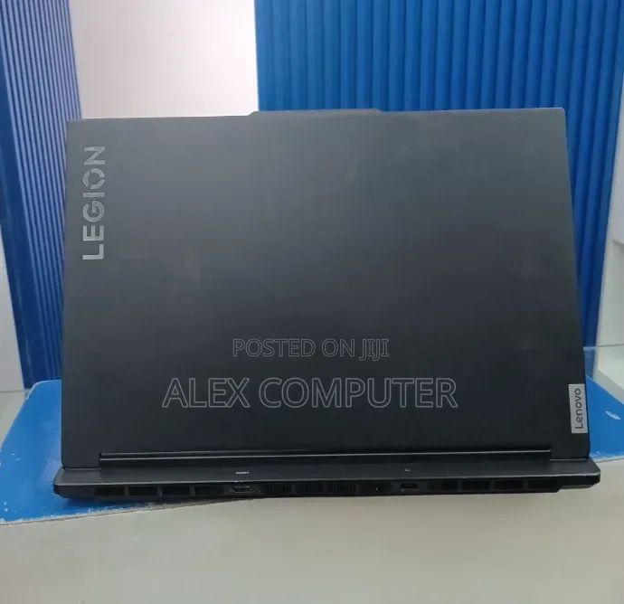 New Laptop Lenovo Legion 7 16GB Intel Core i9 SSD 1T