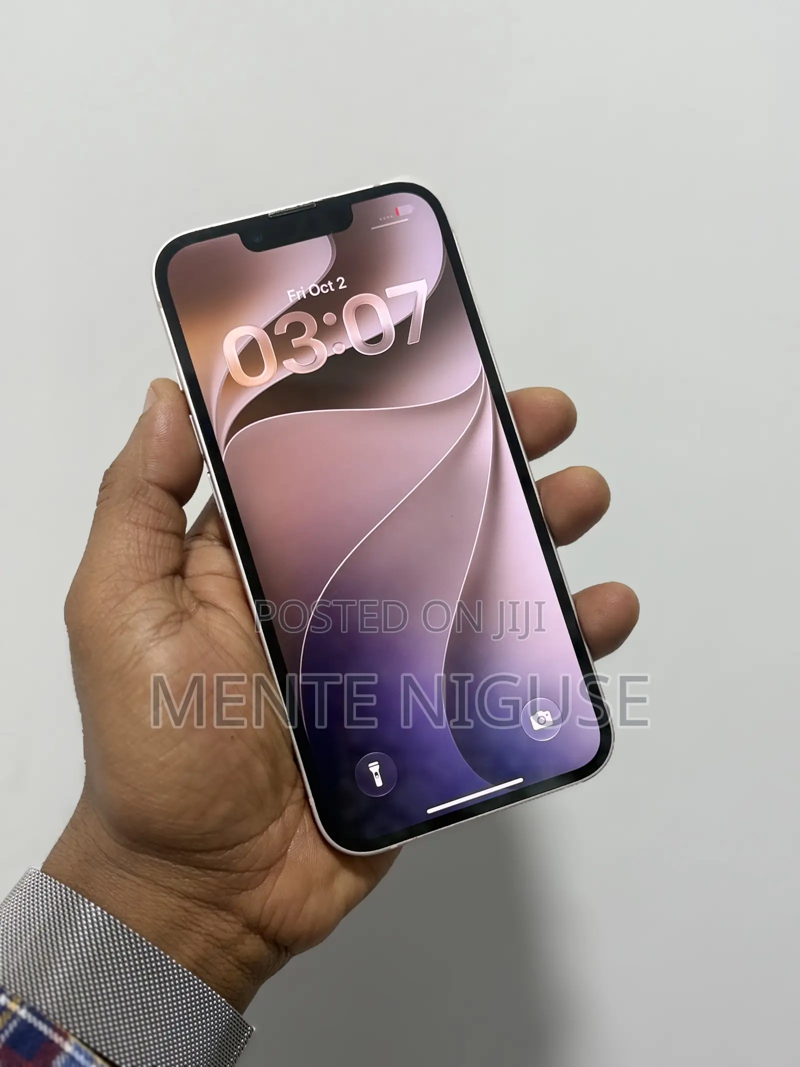 New Apple iPhone 13 128 GB Pink