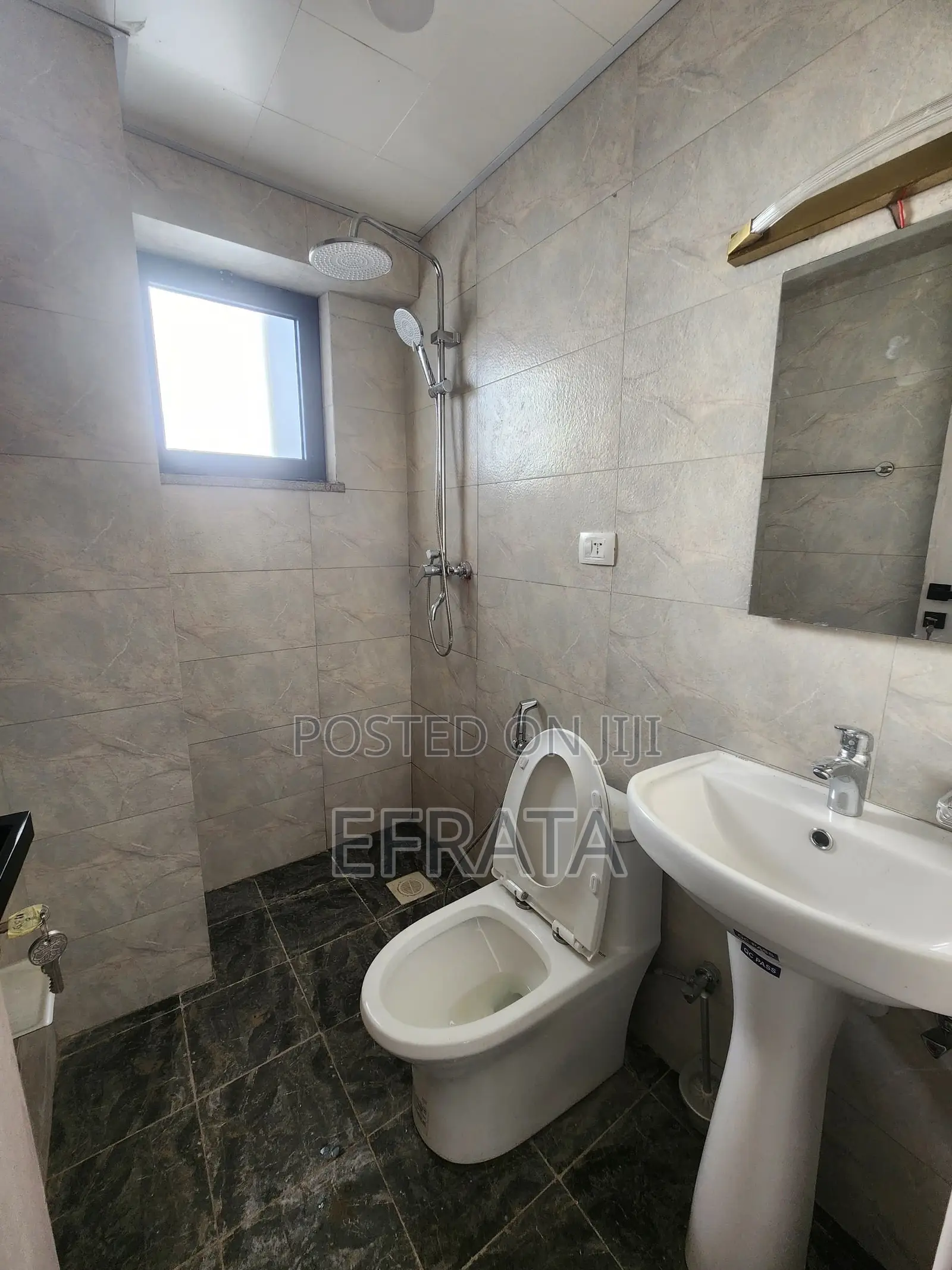 3bdrm Apartment in Bole for sale