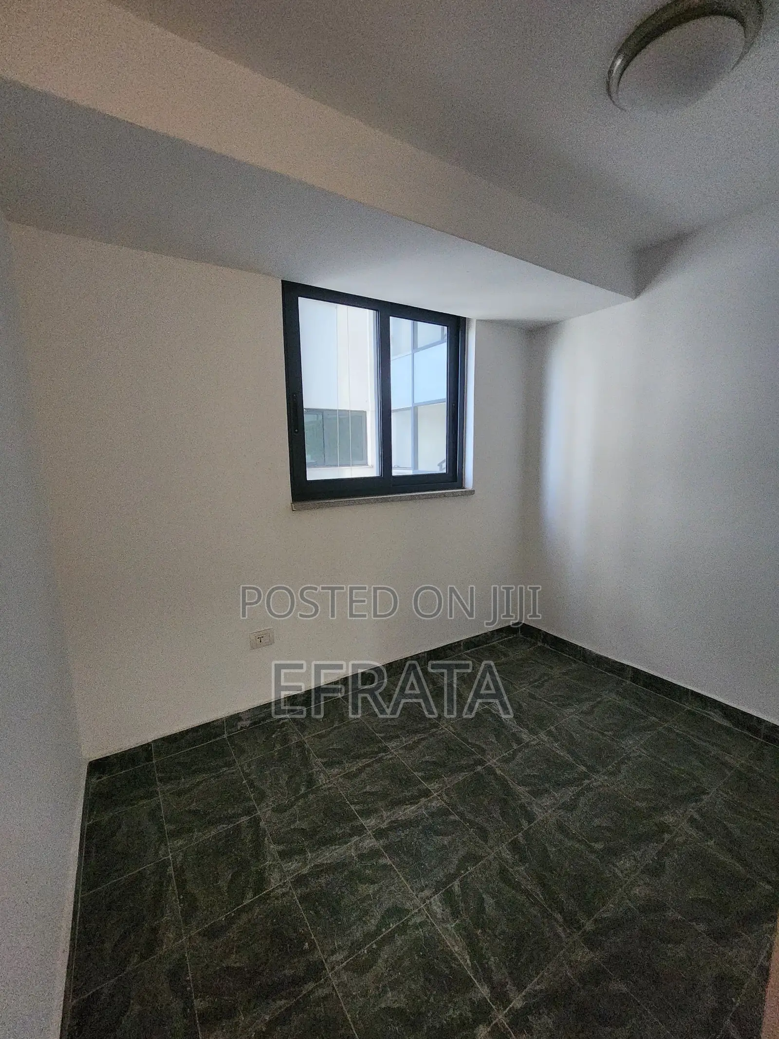 3bdrm Apartment in Bole for sale