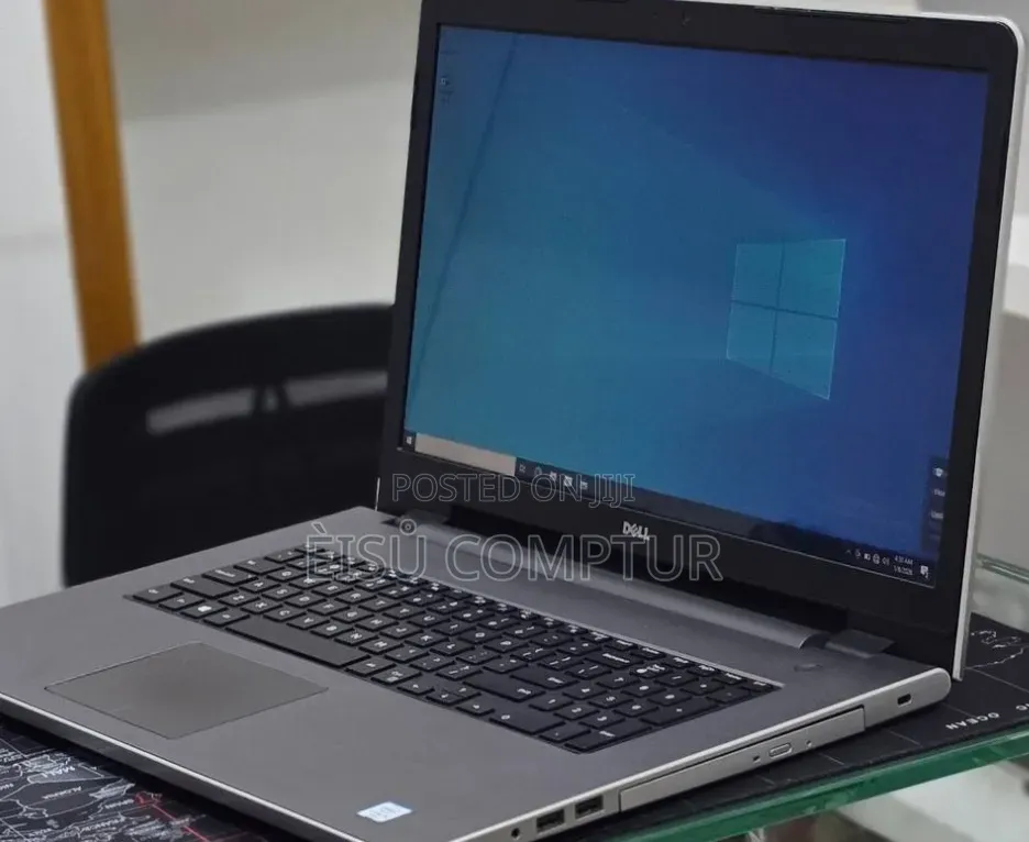 New Laptop Dell Inspiron 17 5759 8GB Intel Core i5 SSD 1T