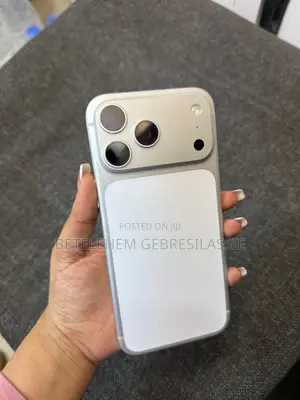 Apple iPhone 17 Pro Max 256 GB Silver