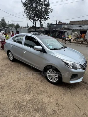 Mitsubishi Attrage 2021 Silver