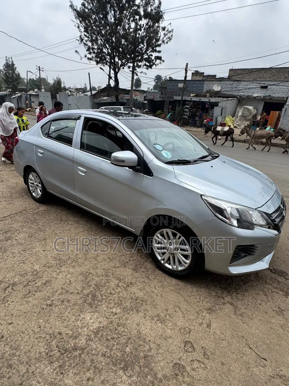 Mitsubishi Attrage 2021 Silver