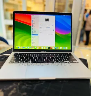 New Laptop Apple MacBook Pro 2020 M1 16GB Apple M1 SSD 256GB