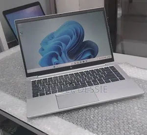 New Laptop HP EliteBook 845 G8 16GB AMD Ryzen 5 SSD 512GB