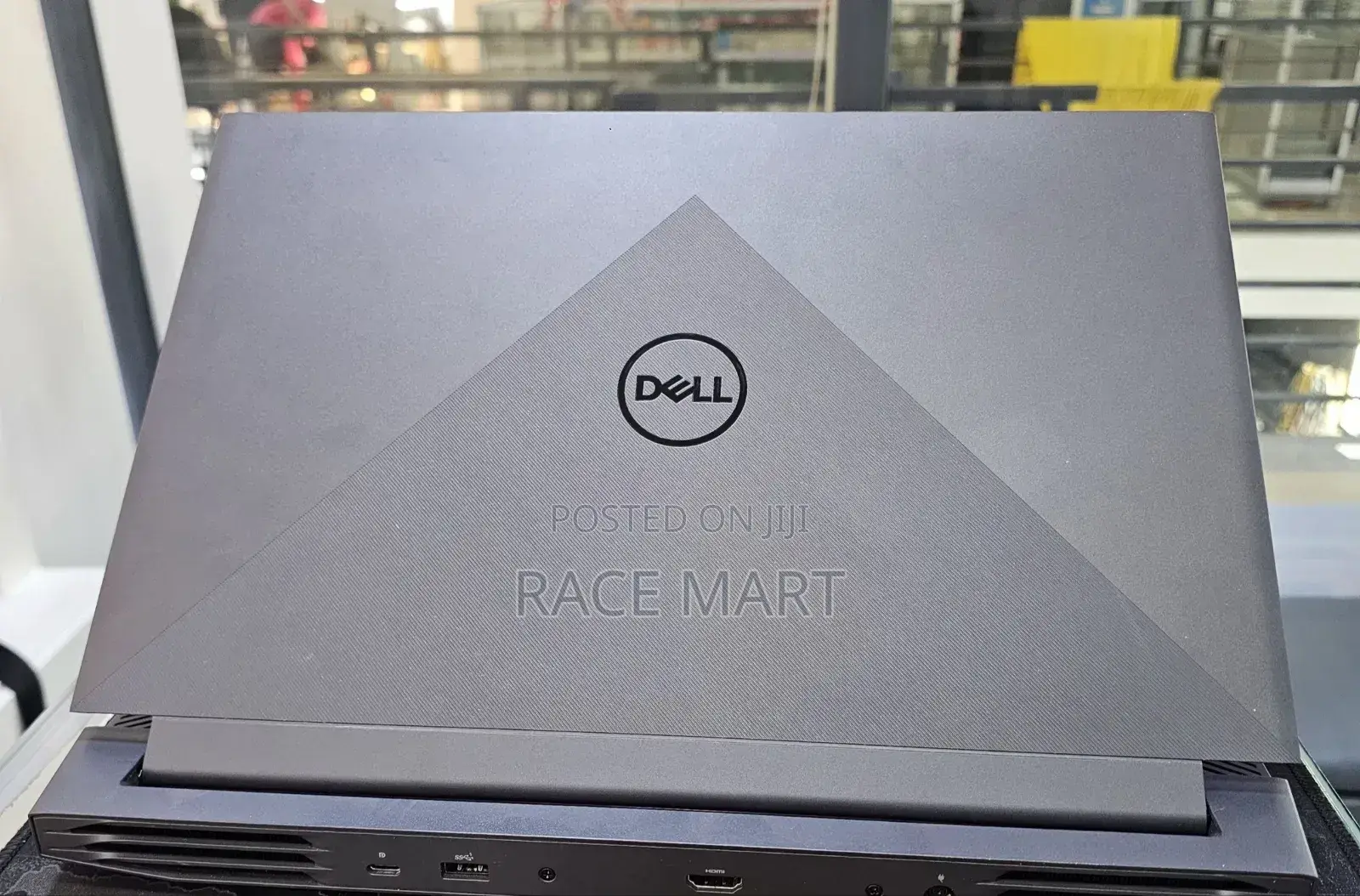 New Laptop Dell G15 5520 16GB Intel Core i7 SSD 512GB