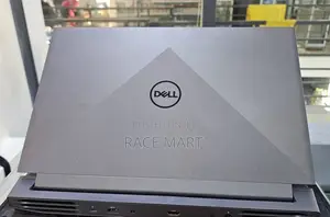 New Laptop Dell G15 5520 16GB Intel Core i7 SSD 512GB
