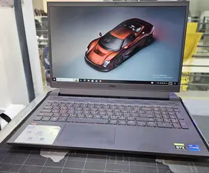 New Laptop Dell G15 5520 16GB Intel Core i7 SSD 512GB