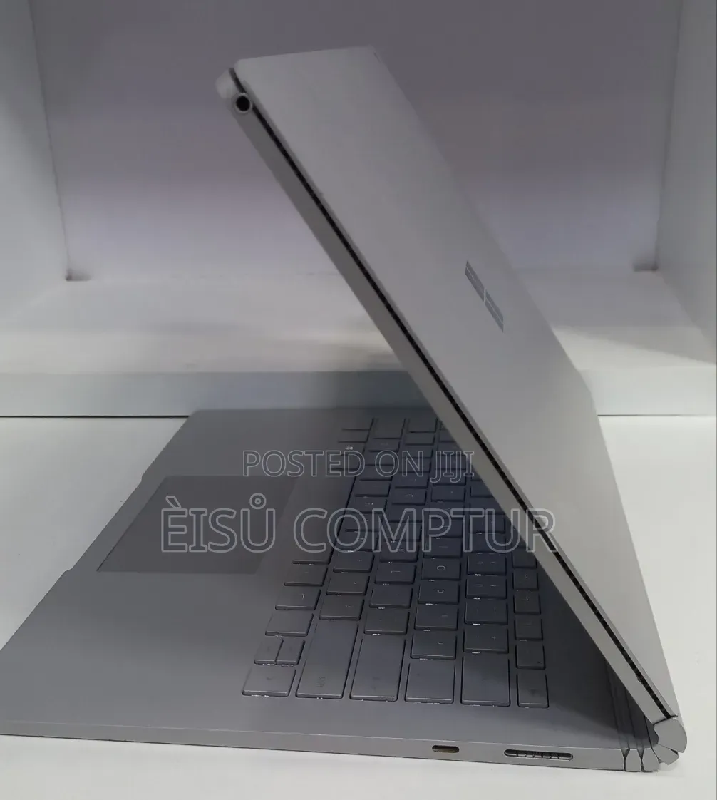 New Laptop Microsoft Surface Book 2 16GB Intel Core i7 SSD 512GB