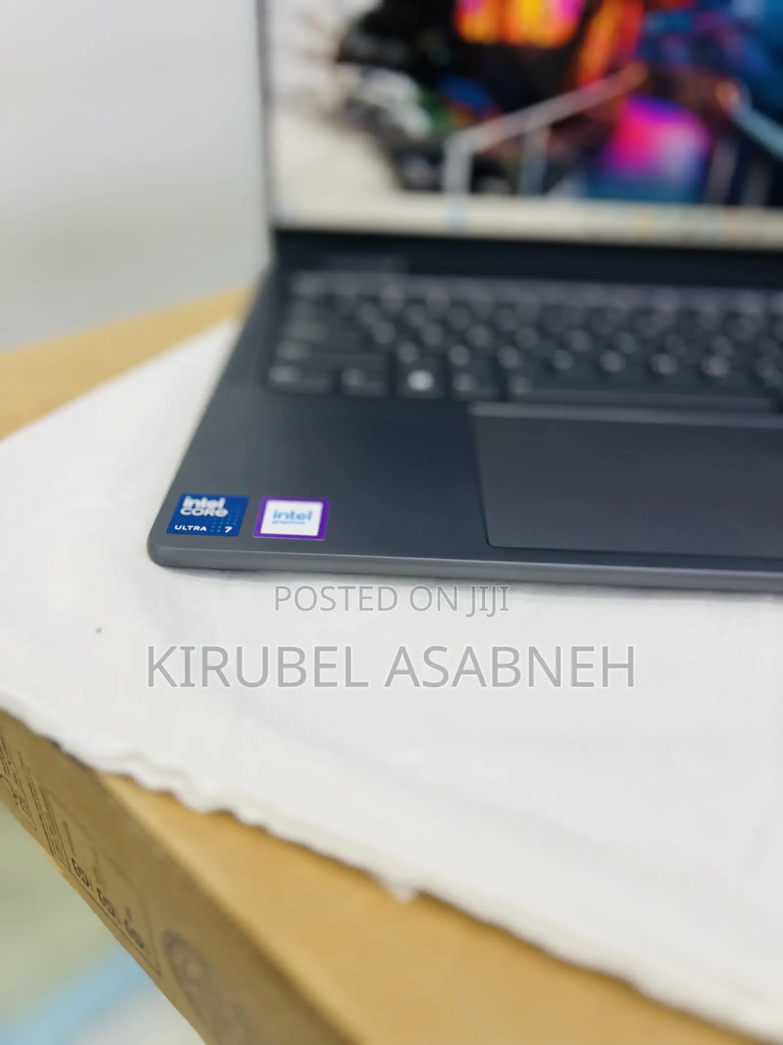New Laptop Lenovo Yoga 7i 16GB Intel Core Ultra 7 SSD 1T