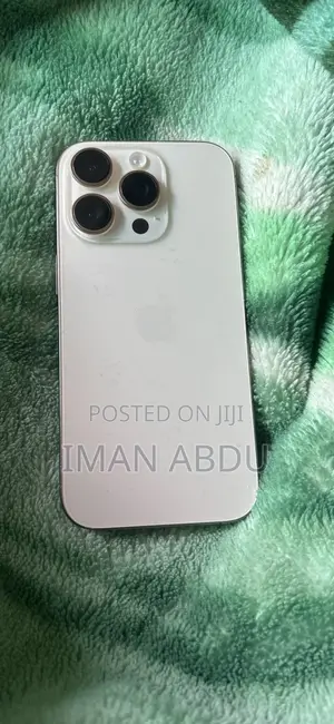 Apple iPhone 16 Pro 256 GB Gold
