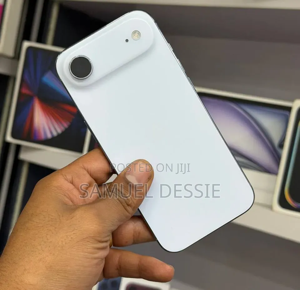 New Apple iPhone Air 256 GB