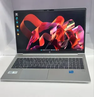 New Laptop HP Pavilion 15 8GB Intel Core i5 SSD 512GB