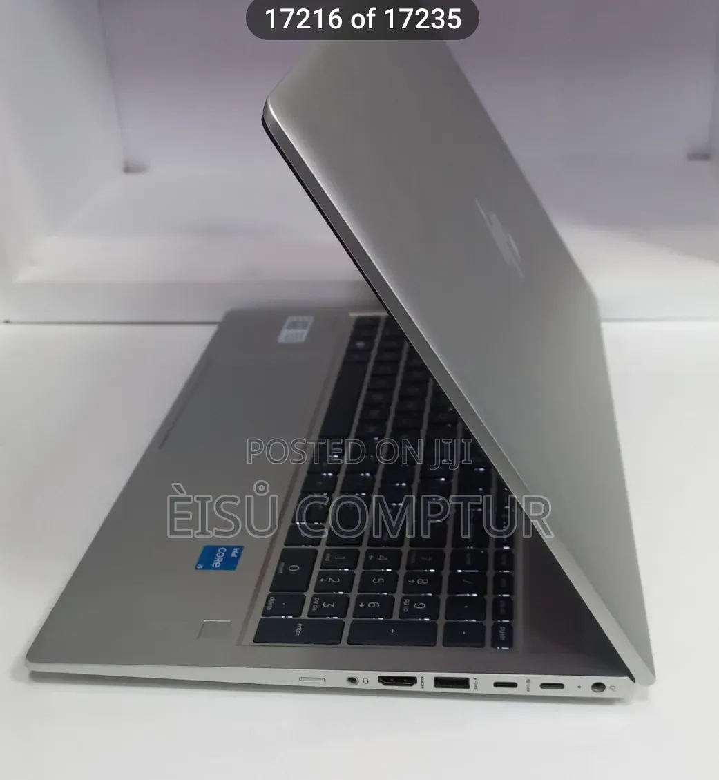 New Laptop HP Pavilion 15 8GB Intel Core i5 SSD 512GB