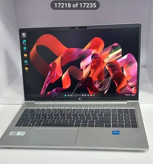 New Laptop HP Pavilion 15 8GB Intel Core i5 SSD 512GB