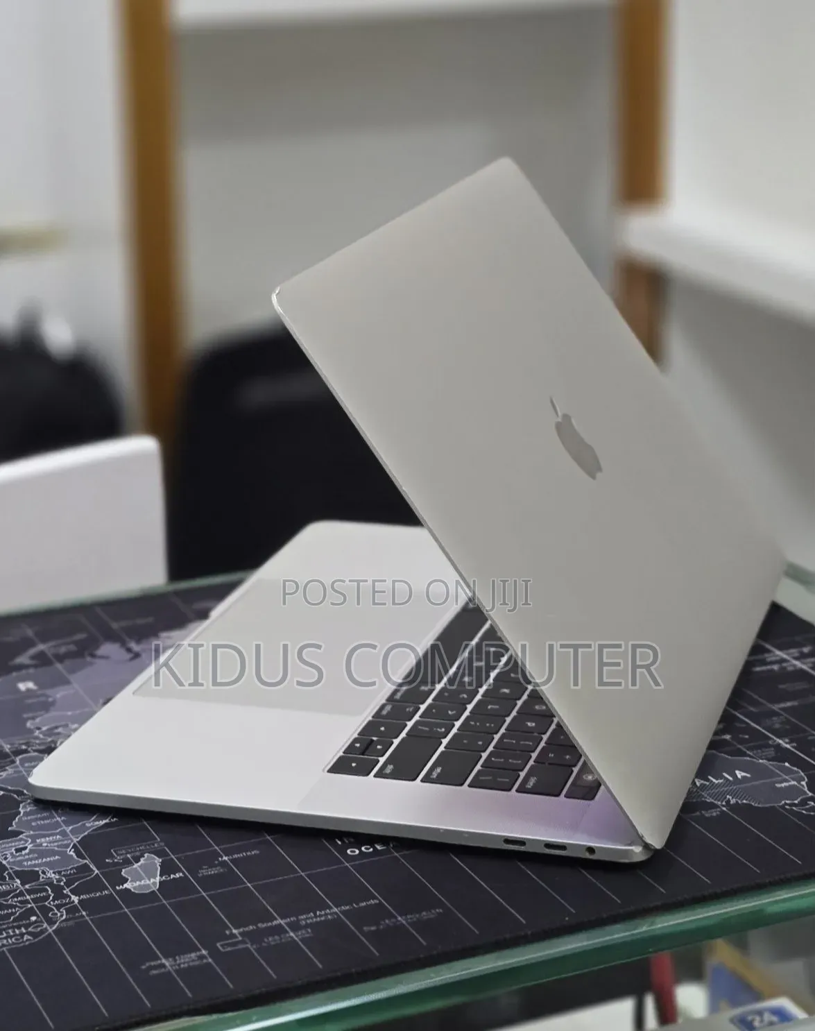 New Laptop Apple MacBook 2017 16GB Intel Core i7 SSD 512GB