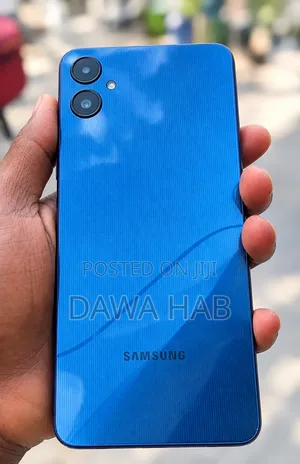 Samsung Galaxy A05 64 GB Black