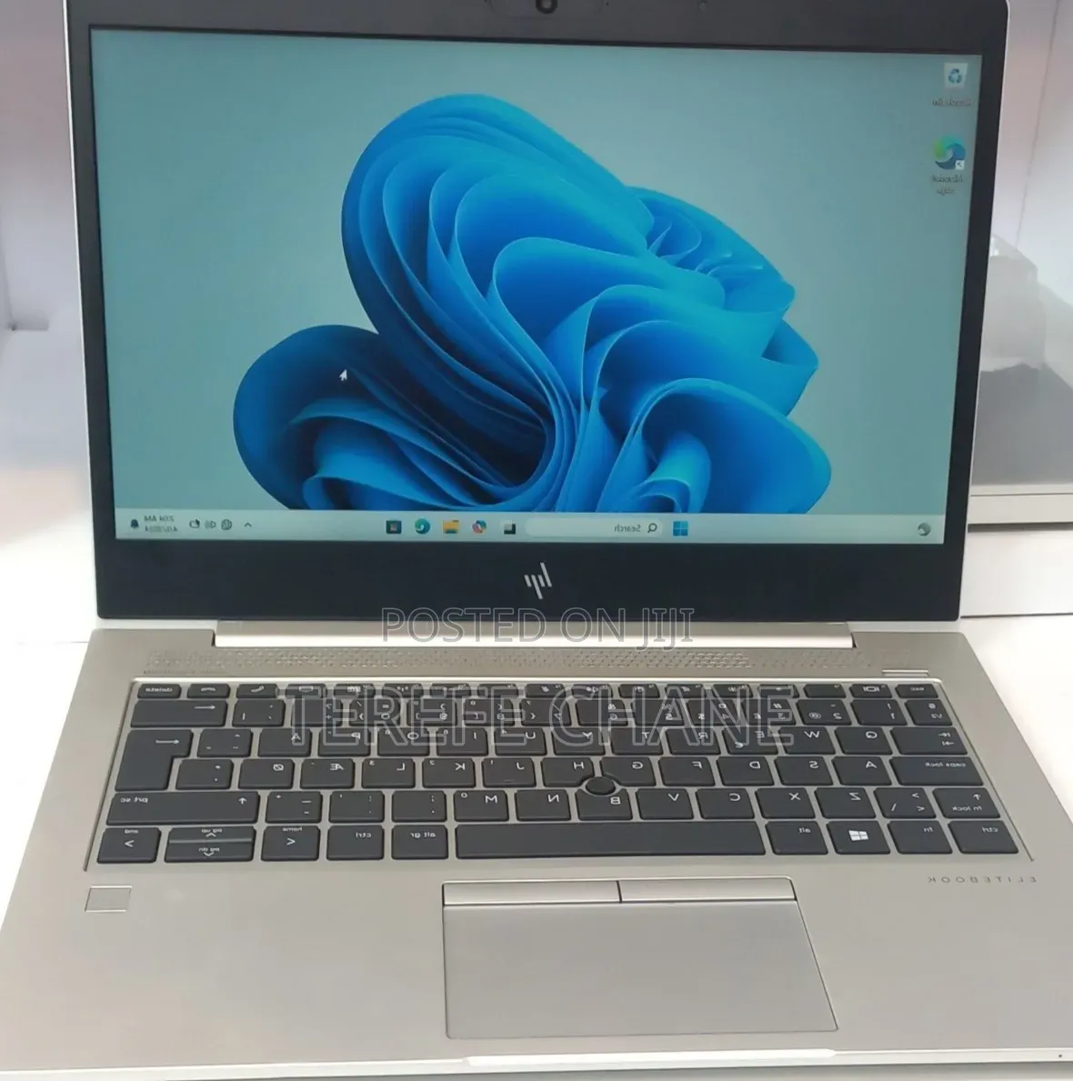 New Laptop HP EliteBook 830 G5 16GB Intel Core i7 SSD 512GB