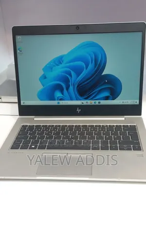 New Laptop HP EliteBook 830 G8 8GB Intel Core i5 SSD 512GB