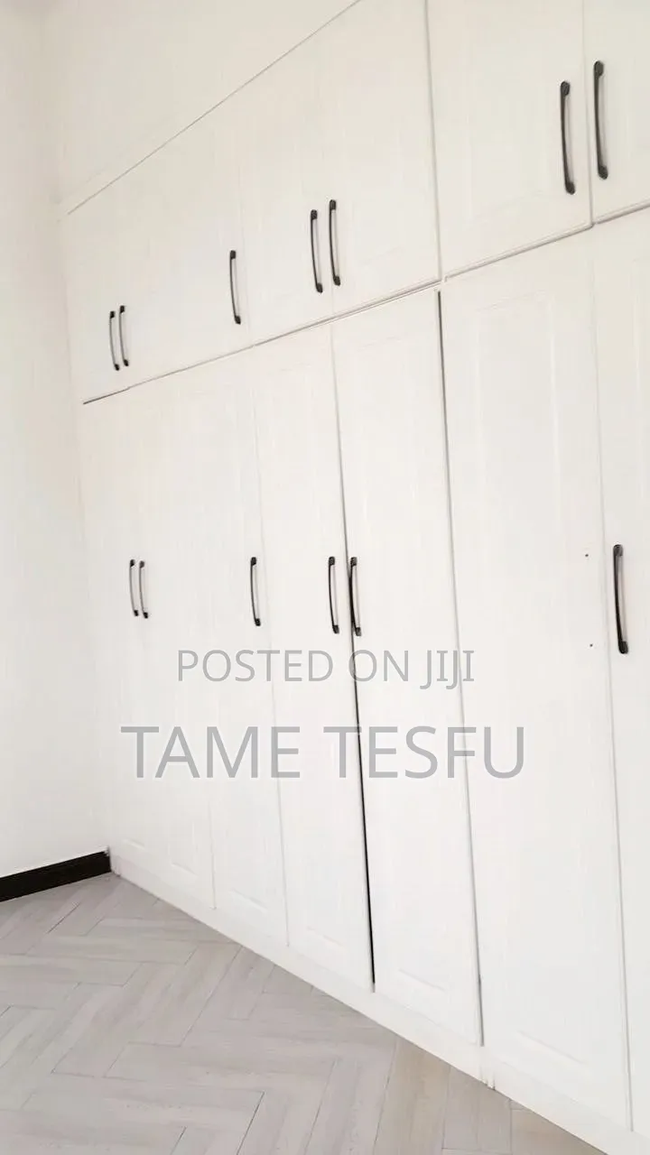 Furnished 4bdrm Villa in Semit, Bole for sale