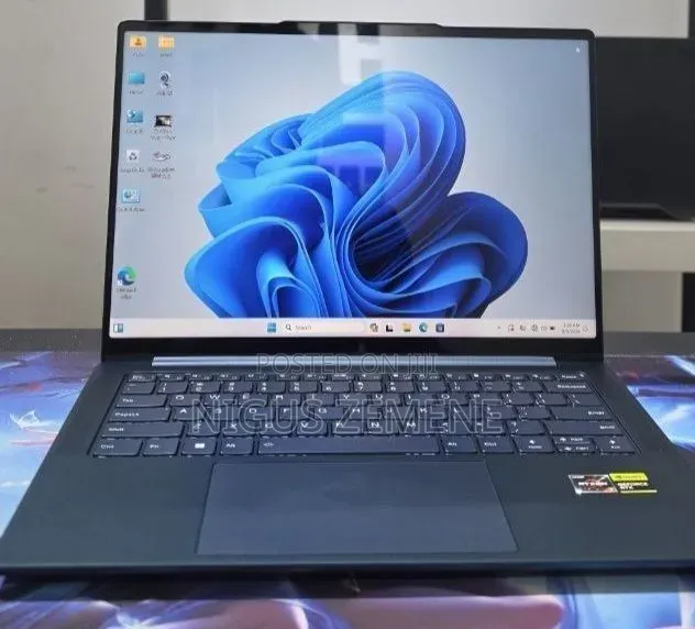 New Laptop Lenovo ThinkPad X390 Yoga 16GB AMD Ryzen 7 SSD 512GB