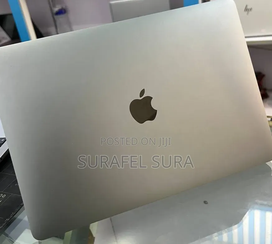 New Laptop Apple MacBook Air 2020 M1 16GB Apple M1 SSD 256GB