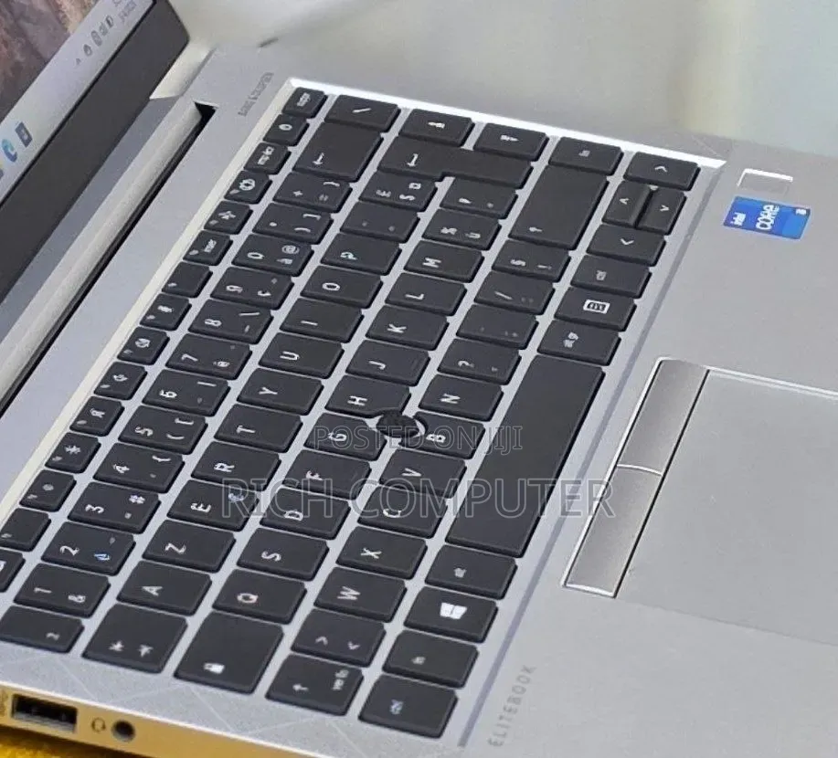 New Laptop HP EliteBook 840 16GB Intel Core i5 SSD 512GB