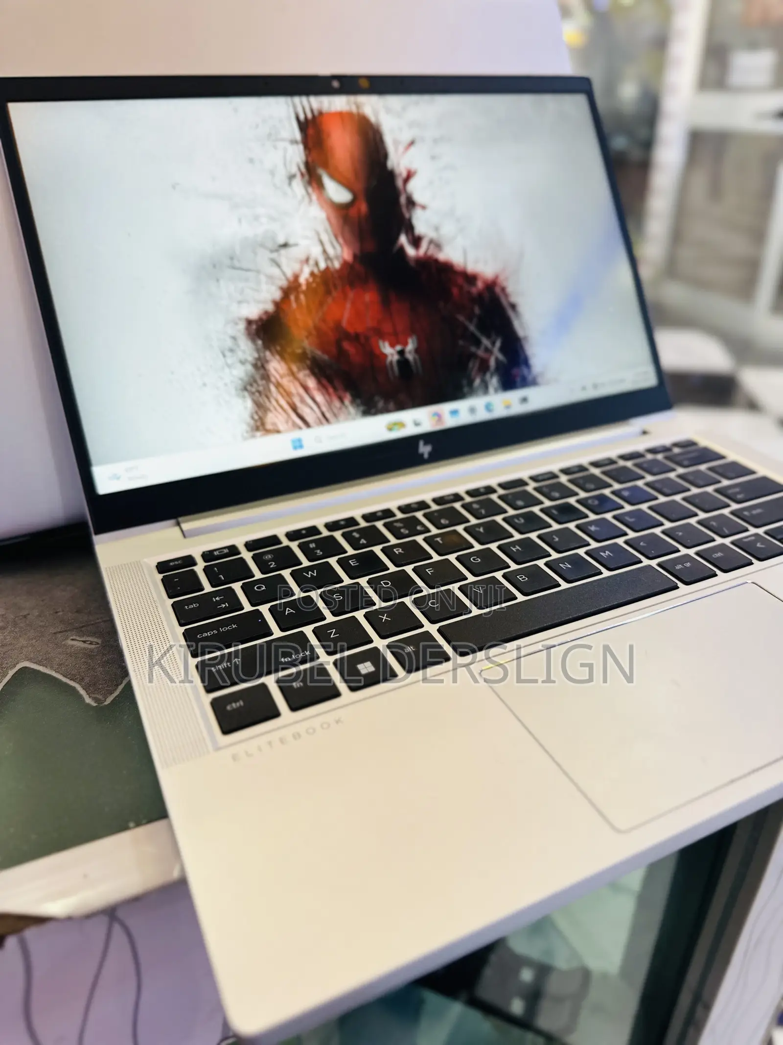 Laptop HP EliteBook 830 G9 16GB Intel Core i5 SSD 512GB