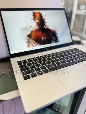 Laptop HP EliteBook 830 G9 16GB Intel Core i5 SSD 512GB